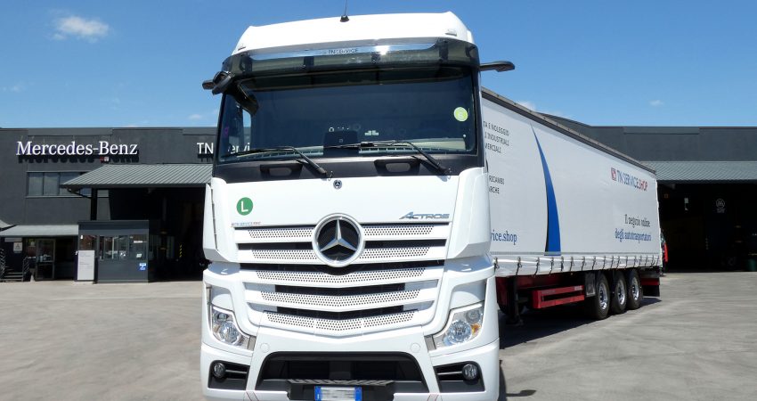 TN Service Rent, disponibili New Actros MB in pronta consegna