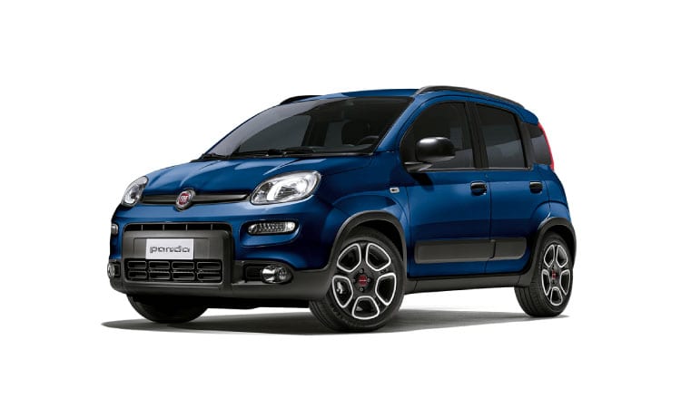 Fiat Panda Hybrid noleggio breve termine da 20€ al giorno.